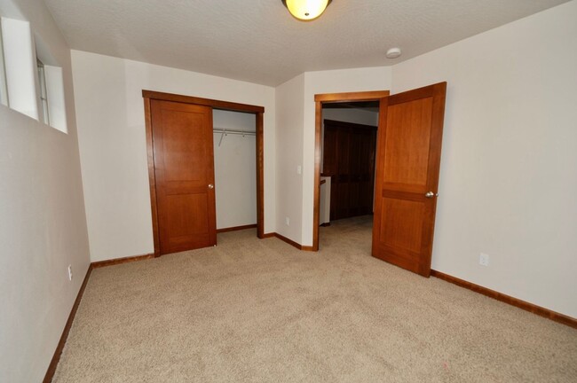 Building Photo - Coeur d'Alene Place Community 3 bed 2.5 ba...