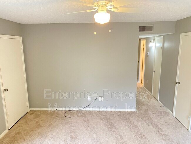 Building Photo - 3681 Barberry St