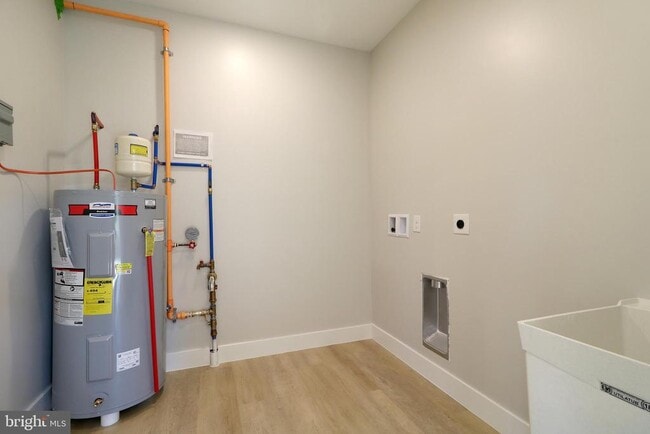 Building Photo - 106 Elly Dr