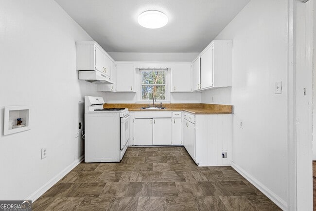 Building Photo - 1406 Columbia Dr