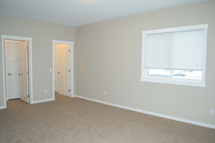 Building Photo - 16 Pleasant View Ct