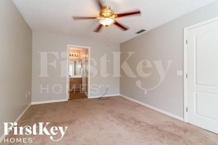 Building Photo - 1338 Trollman Ave
