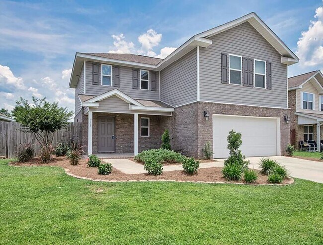 Primary Photo - 718 Widgeon Wy