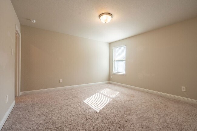Building Photo - 27479 Vivace Dr