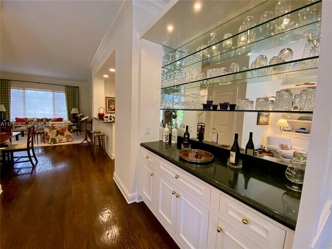 Building Photo - 11718 SE Florida Ave