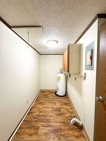 Building Photo - 2421 Madison St