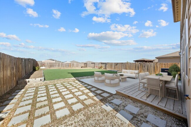 Building Photo - 12241 Cashton