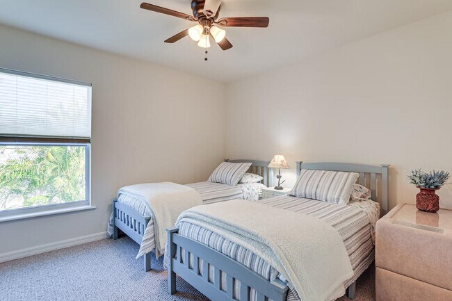 Building Photo - 540 Southland Rd