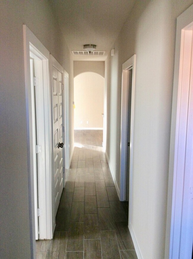 Building Photo - LUXURY TOWNHOME LOCATED IN PECAN PARK, BASTROP, TEXAS!