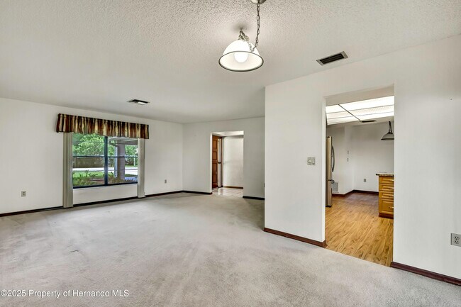 Building Photo - 3296 Dolin Ave