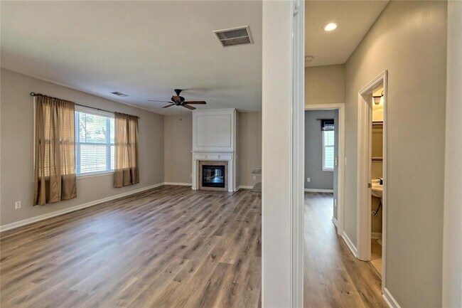 Building Photo - 5145 Fieldgate Ridge Dr