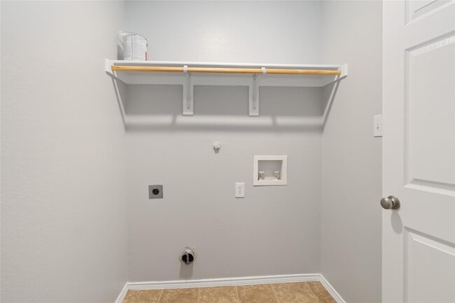 Building Photo - 1639 Wildflower Dr