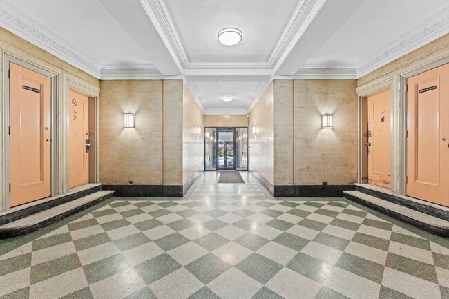 Building Photo - 270 Harrison Ave