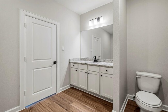 Building Photo - 15671 Honey Cv Dr