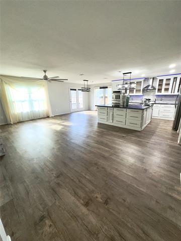 Building Photo - 916 Glenndon Dr