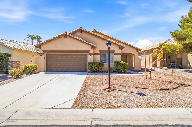 Building Photo - 8111 Desert Cloud Ave