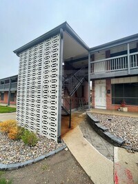 Building Photo - 6055 Barton Ave