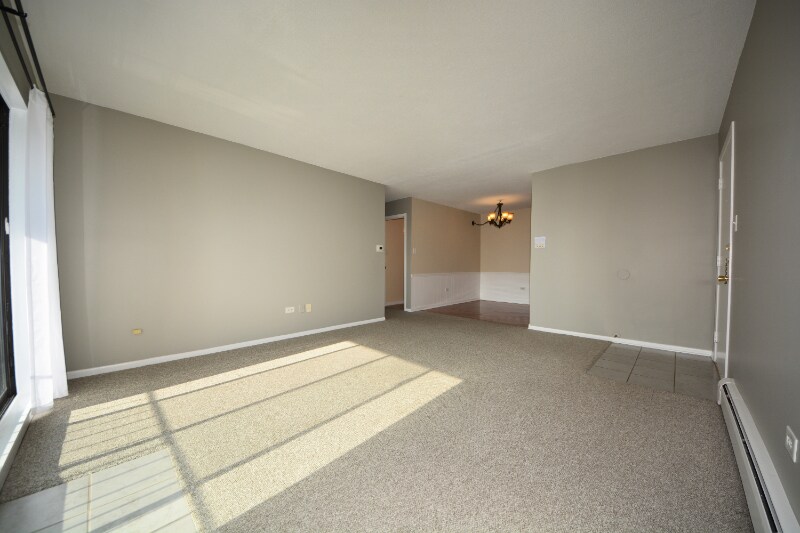 Building Photo - 7335 Tiffany Dr