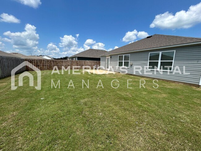 Building Photo - Home for rent in Northport! Furnished ($2195/mo) or Unfurnished ($1995/mo!)!