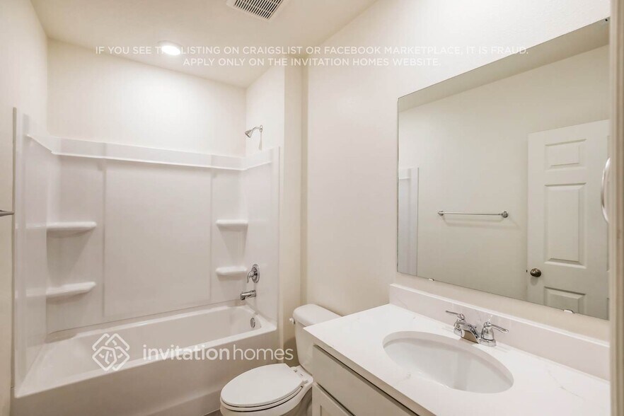 Building Photo - 505 Seaspray Dr