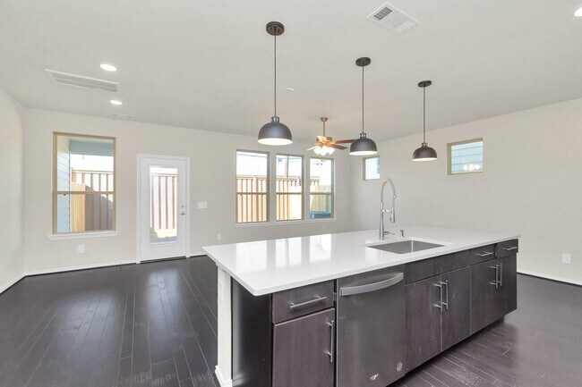 Building Photo - 10320 Marston Vineyard Dr