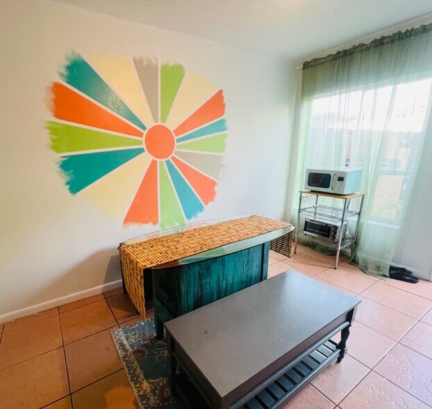 Dining - 4303 La Riviera Ct