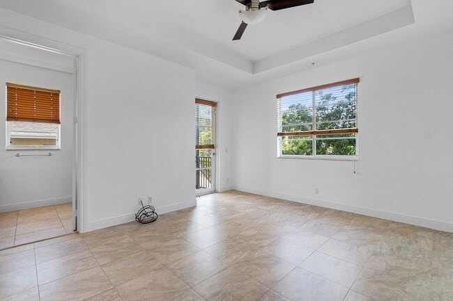 Building Photo - 811 S Federal Hwy