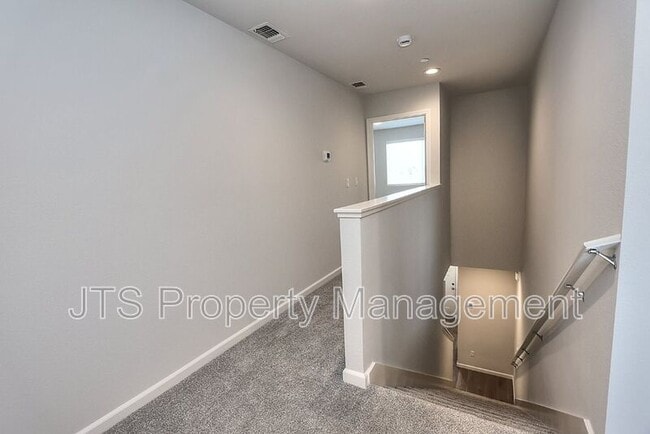 Building Photo - 47 Brookbay Way
