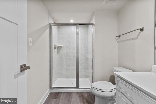 Building Photo - 12105 Empire Ln