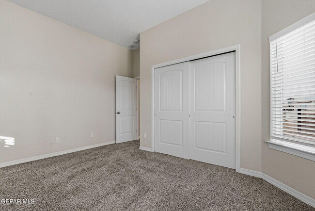 Building Photo - 957 Gulf Streams Ave
