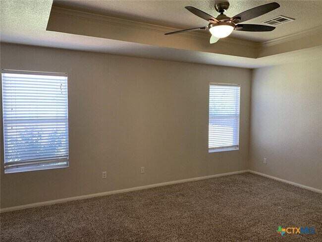 Building Photo - 5106 Whistle Stop Dr