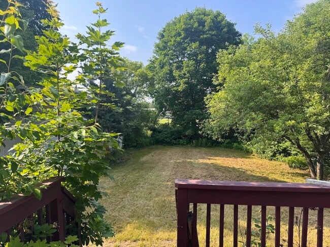 Building Photo - 26 Fowler St