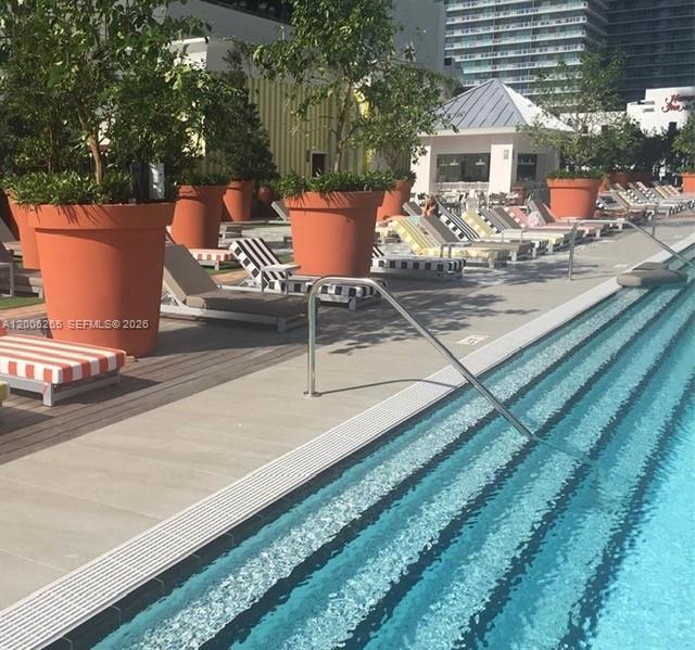 Building Photo - 1300 S Miami Ave