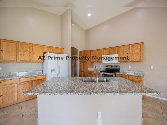 Building Photo - 6086 S Pearl Dr