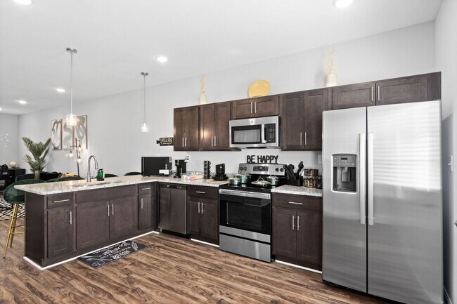 Building Photo - Modern Comforts in Clarksville – Stylish 2...