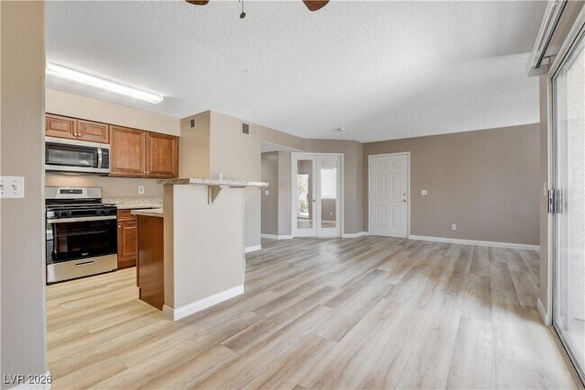 Building Photo - 760 Hunters Creek Ln