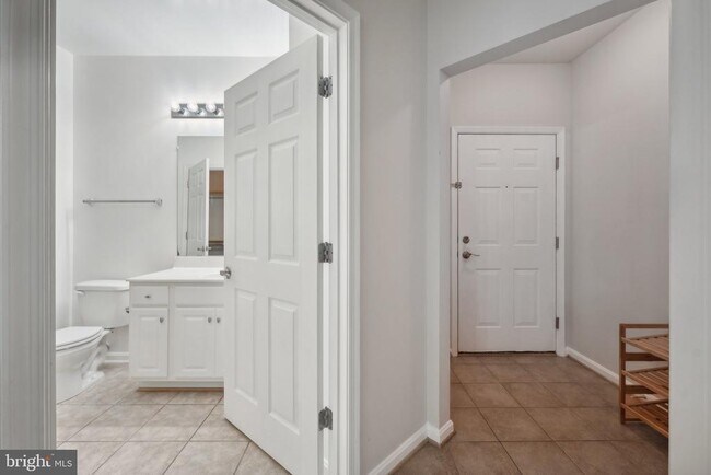 Primary Photo - 21216 McFadden Square