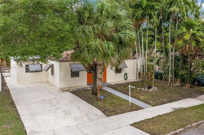 Building Photo - 6531 SW 57th Pl