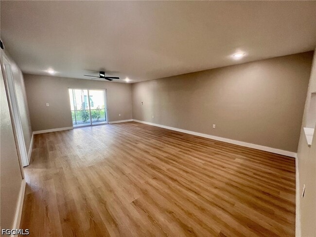 Building Photo - 4102 SE 19th Pl