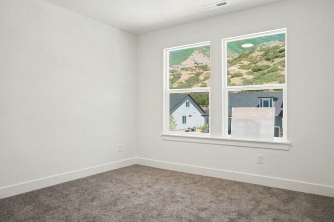 Building Photo - 4752 Heartwood Rd