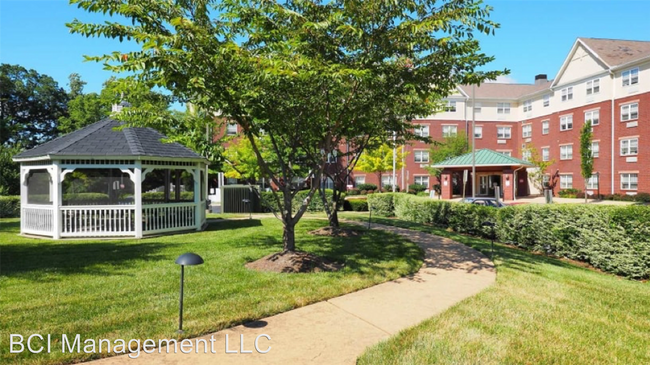 Building Photo - 1121 St Agnes Ln