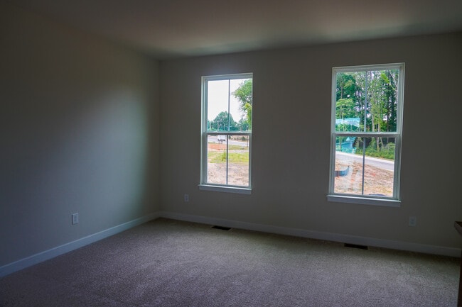 Building Photo - 12809 Red Clover Wy
