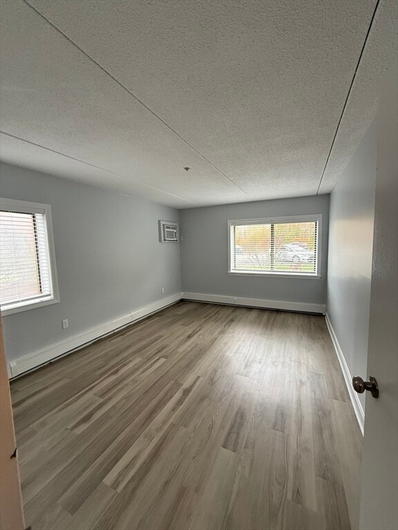 Building Photo - 575 Broad St