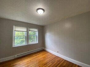 Building Photo - 451 Norfolk St