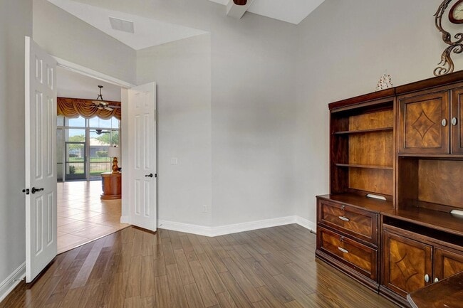 Building Photo - 9315 Via Classico W