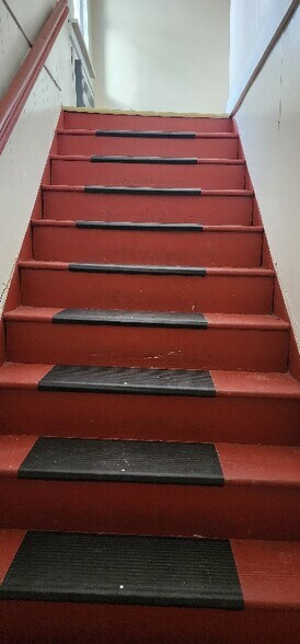 Building Photo - 80 Smith Rd