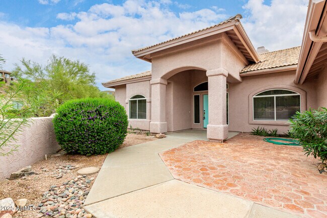 Building Photo - 15655 N Cabrillo Dr