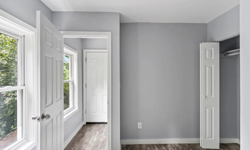 Building Photo - 21 W Sunnyside Way