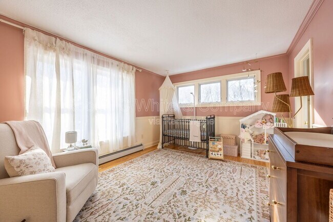 Building Photo - 27 Saw Mill Rd