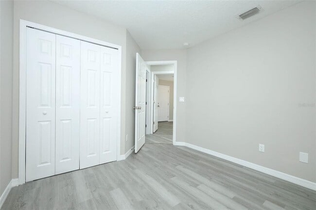 Building Photo - 786 Lincoln Pkwy